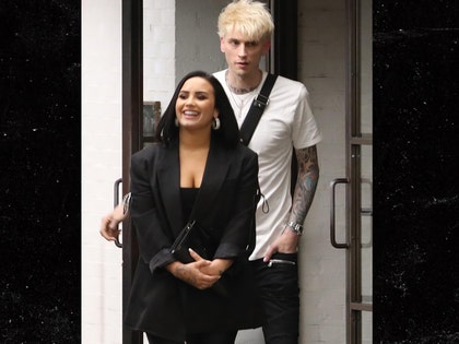 0206 Demi Lovato and MGK leaving soho house mega