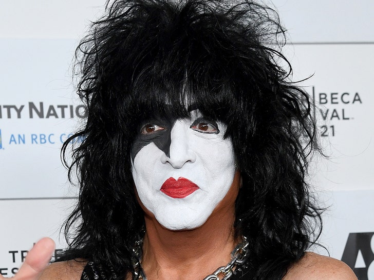 0826-paul stanley getty2