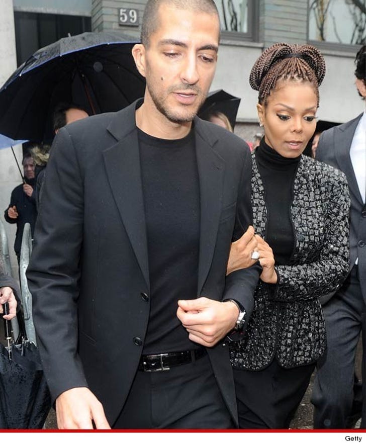 Janet Jackson -- No I'm Not Engaged I'M MARRIED :: 0225-janet-jackson-getty-2