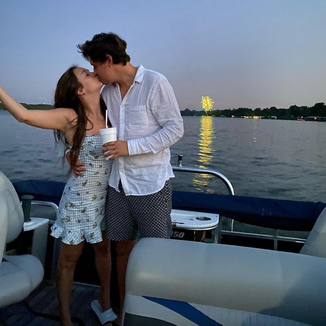 Billie Lourd and Austin Rydell