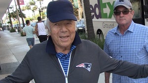Robert Kraft Promises Welcome Wagon for Tom Brady in Return to Boston, 'I Love Him'