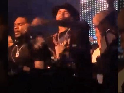 063014_chris_brown_club_primary