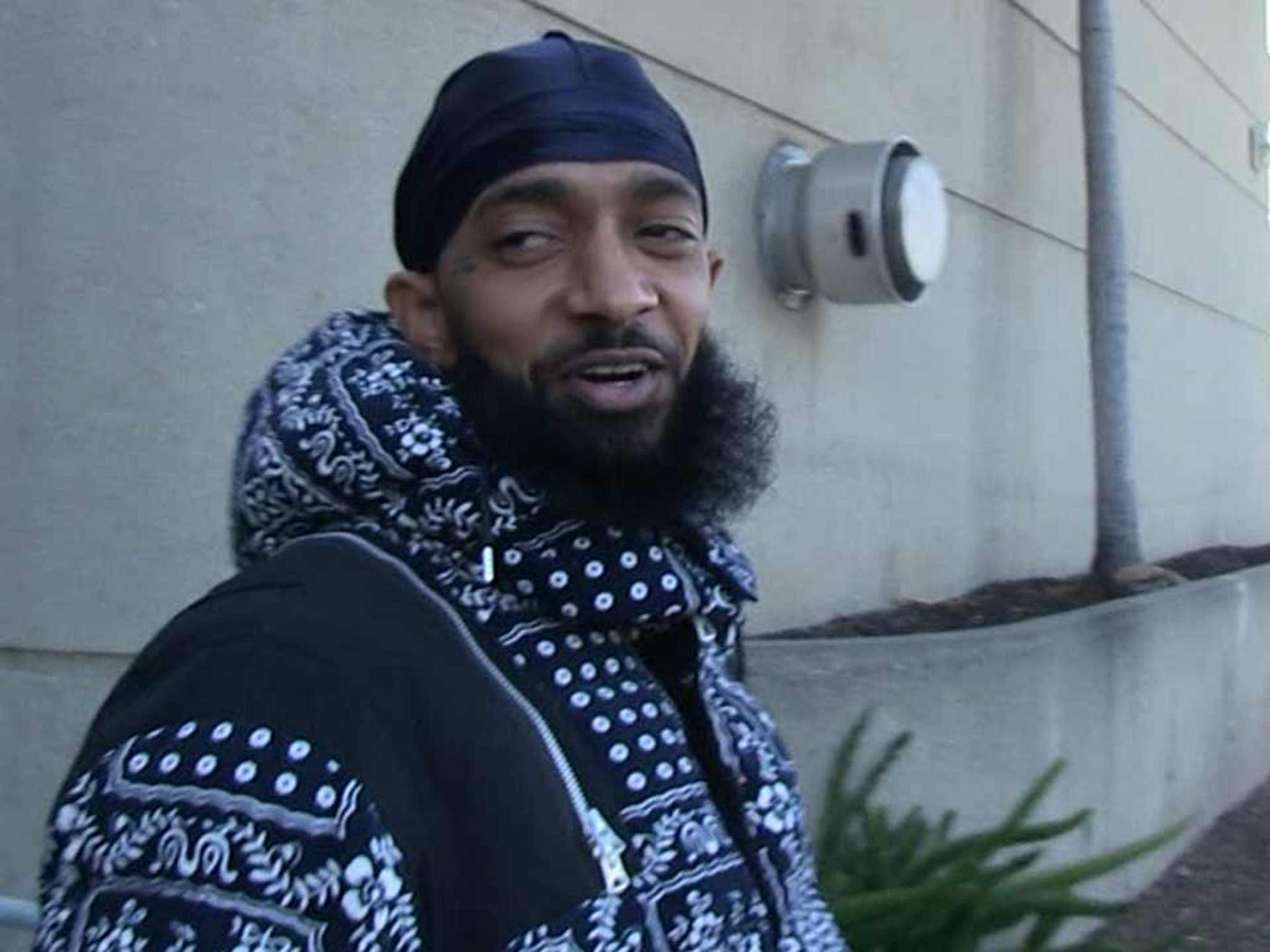Nipsey Hussle Warns Cavs Fans, Better Not 'Boo' LeBron in Cleveland Return!