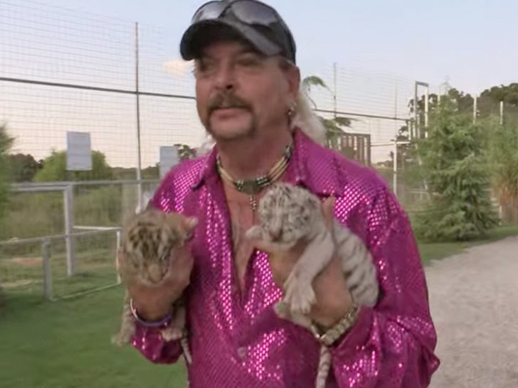 0417-joe-exotic-pink-shirt-netflix