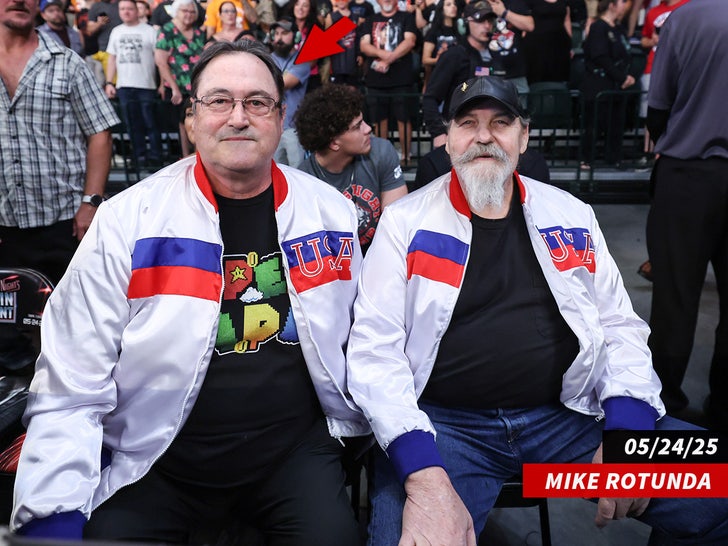 Mike Rotunda sub getty swipe 1