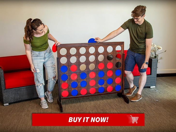 Giant-Connect-4-Prime-Day-Outdoor-Games-MAIN