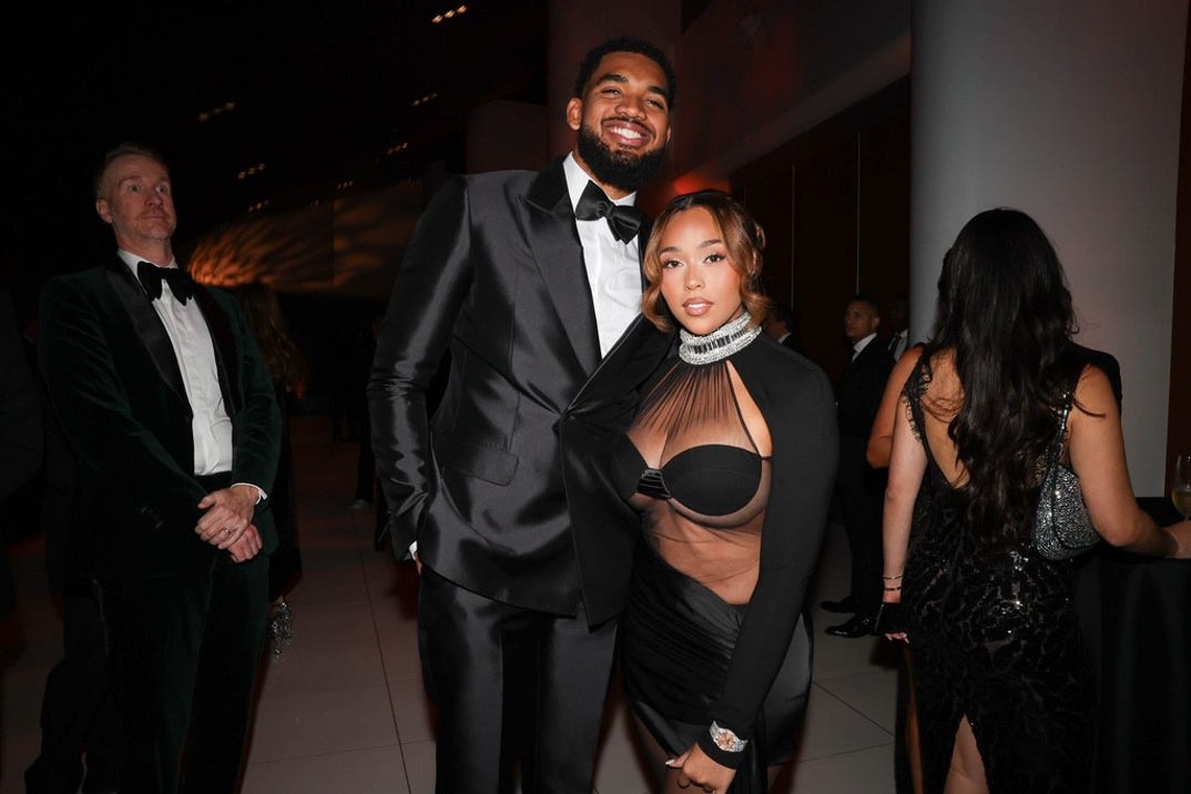 Celebs Attend Reform Alliance Casino Night And Gala 39