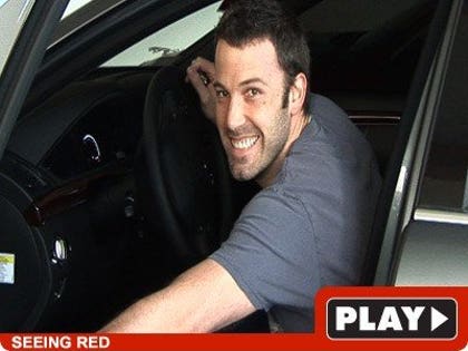 Ben Affleck: Click to watch