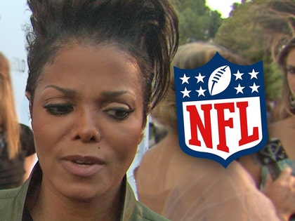 1024-janet-jackson-nfl-01