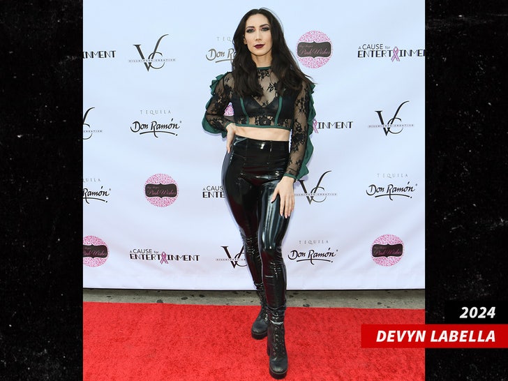 Devyn LaBella sub getty swipe